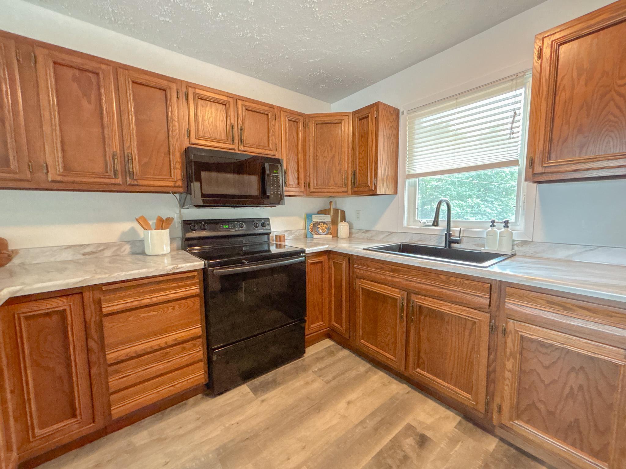 511 E Front Street Property Photo 9