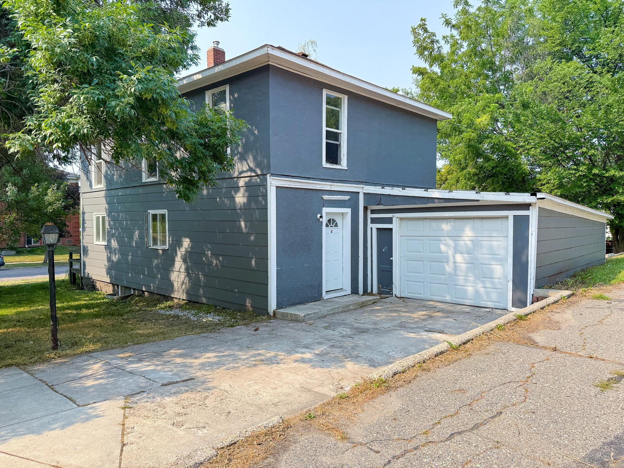 127 E Summit Avenue Property Photo 2