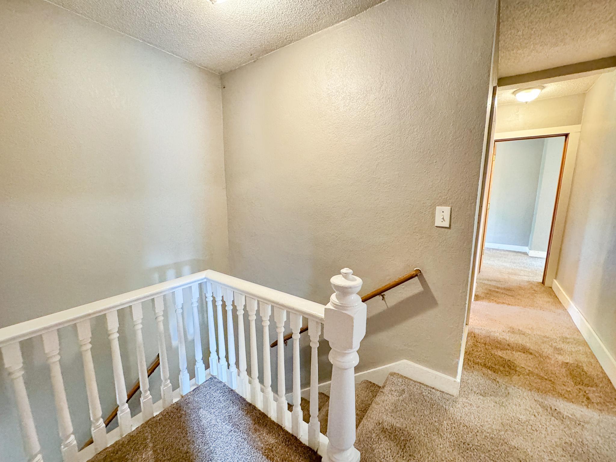 127 E Summit Avenue Property Photo 17