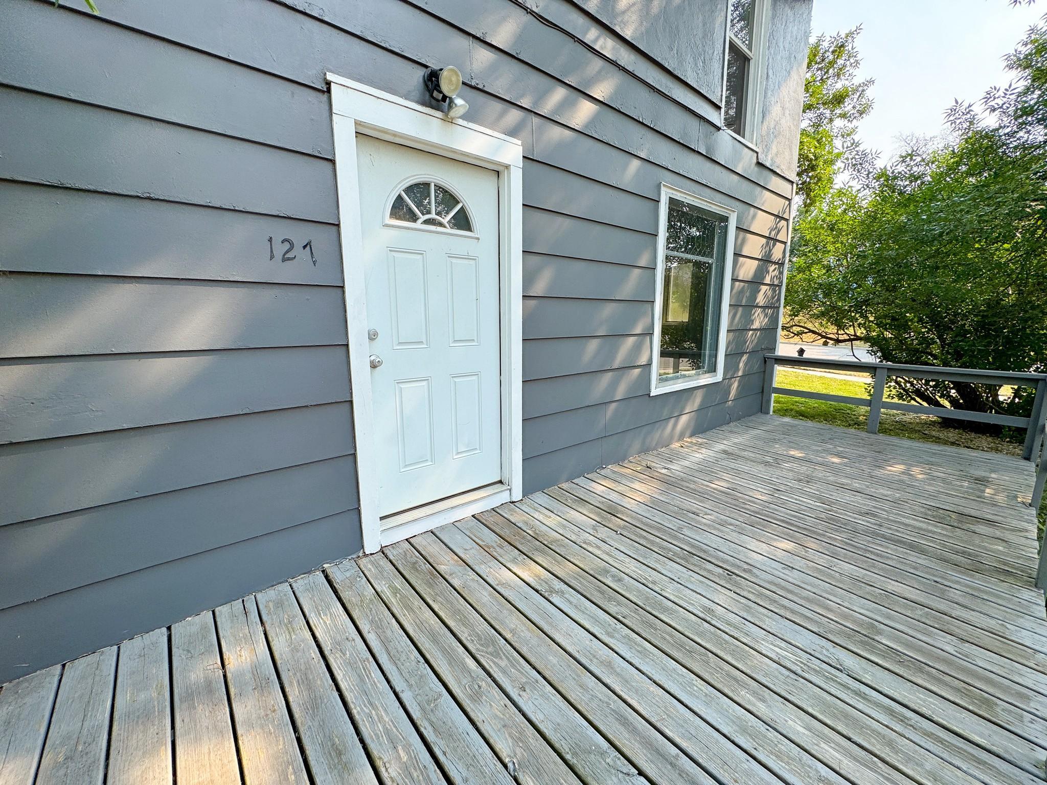 127 E Summit Avenue Property Photo 35