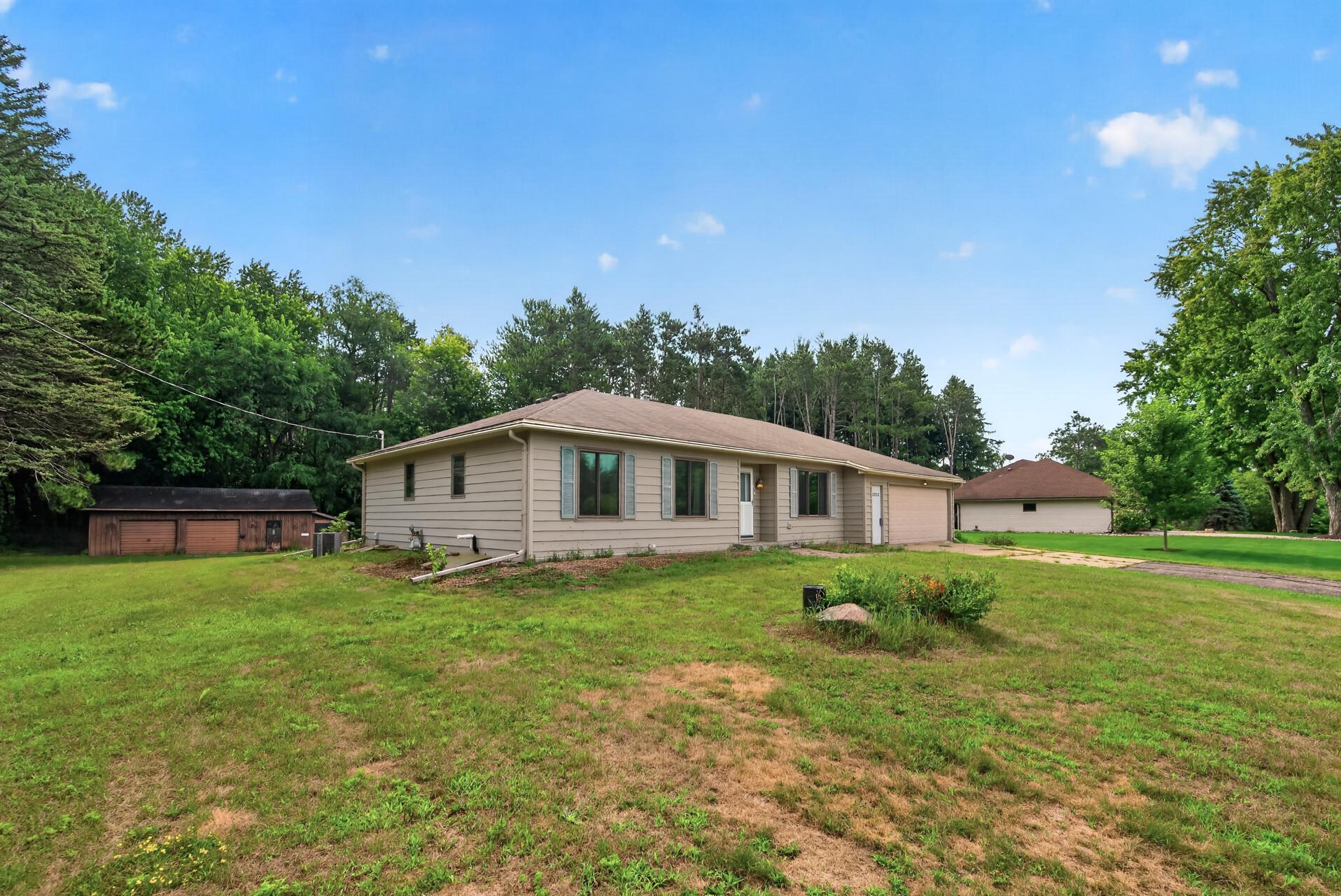 12920 Biscayne Avenue W Property Photo 1