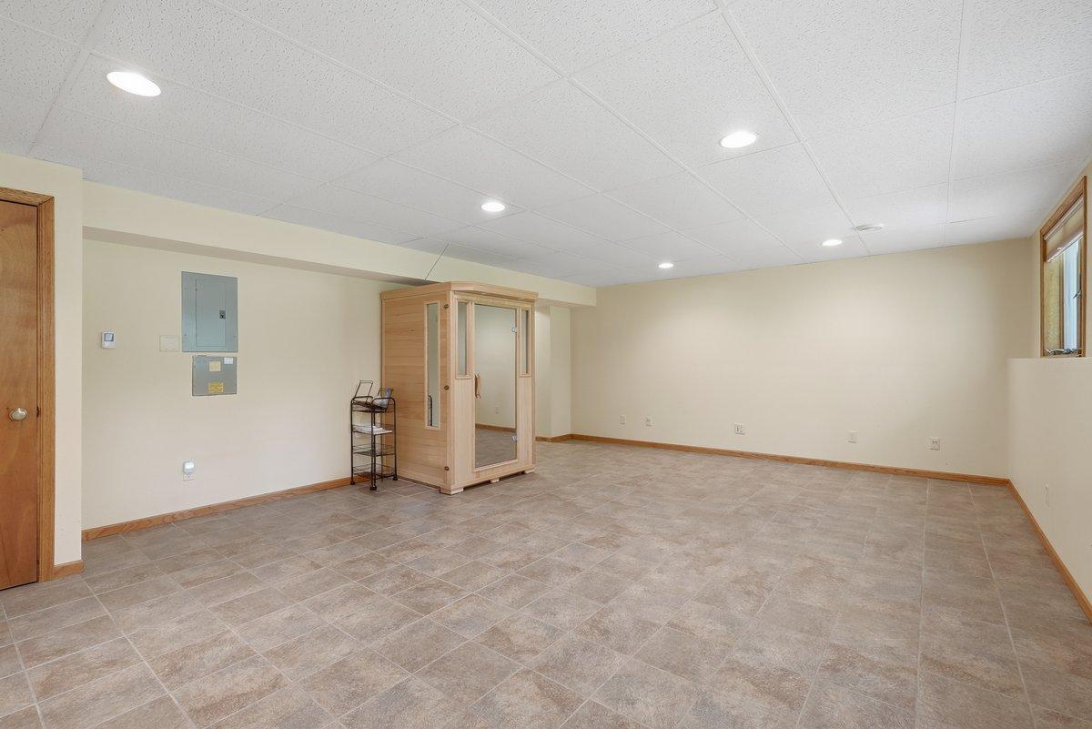 N8773 1090th Street Property Photo 28
