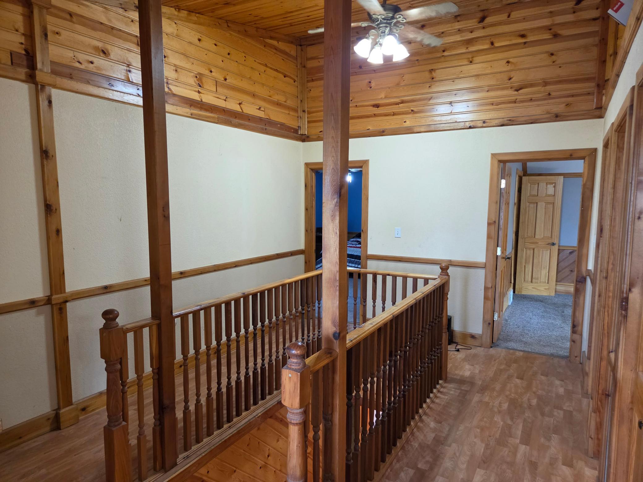 230 2nd Avenue W Property Photo 15