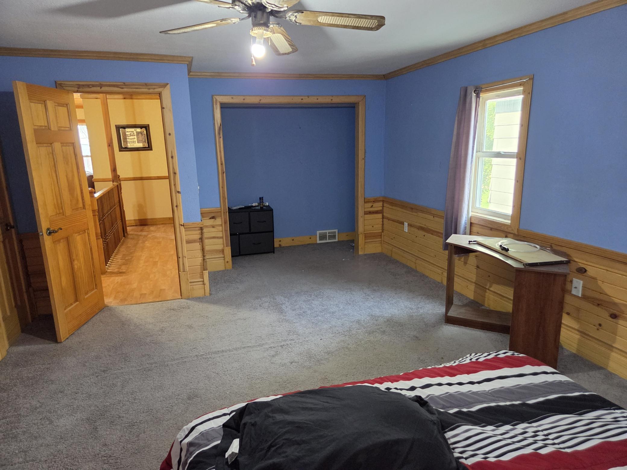 230 2nd Avenue W Property Photo 21