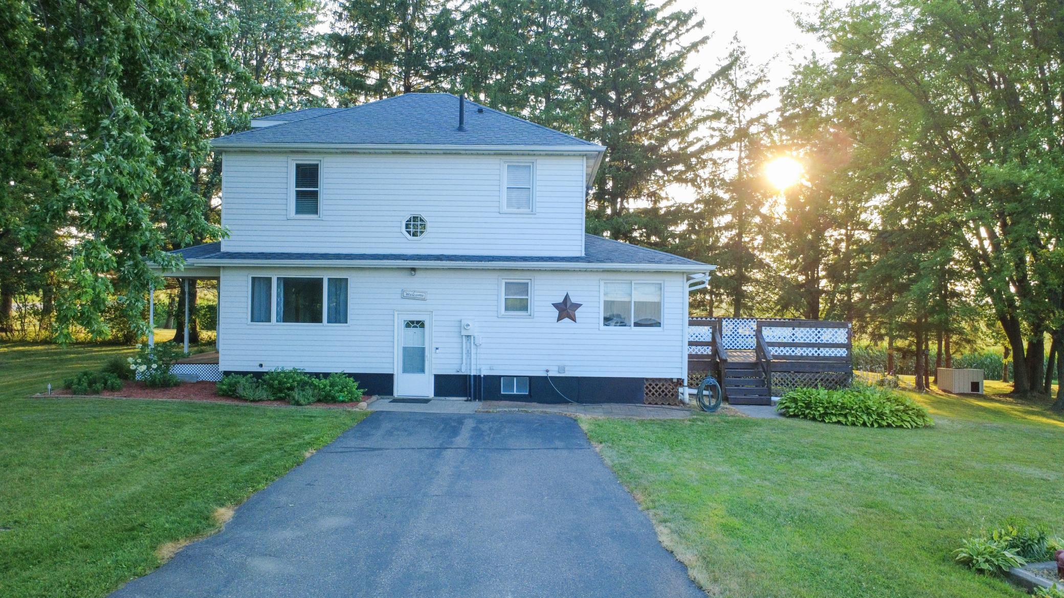 1722 Us Highway 12 Property Photo 3