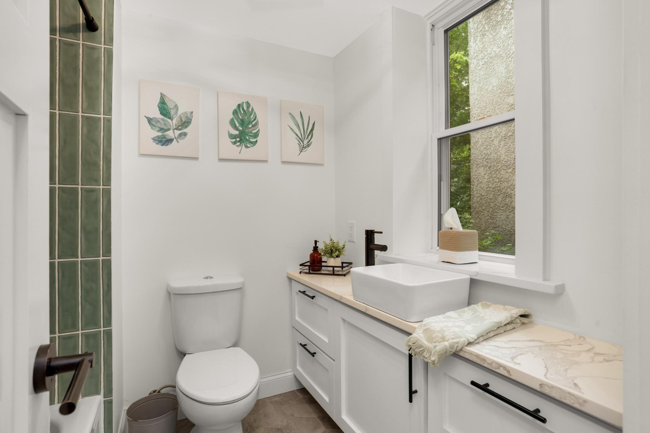155 Page Street E Property Photo 22
