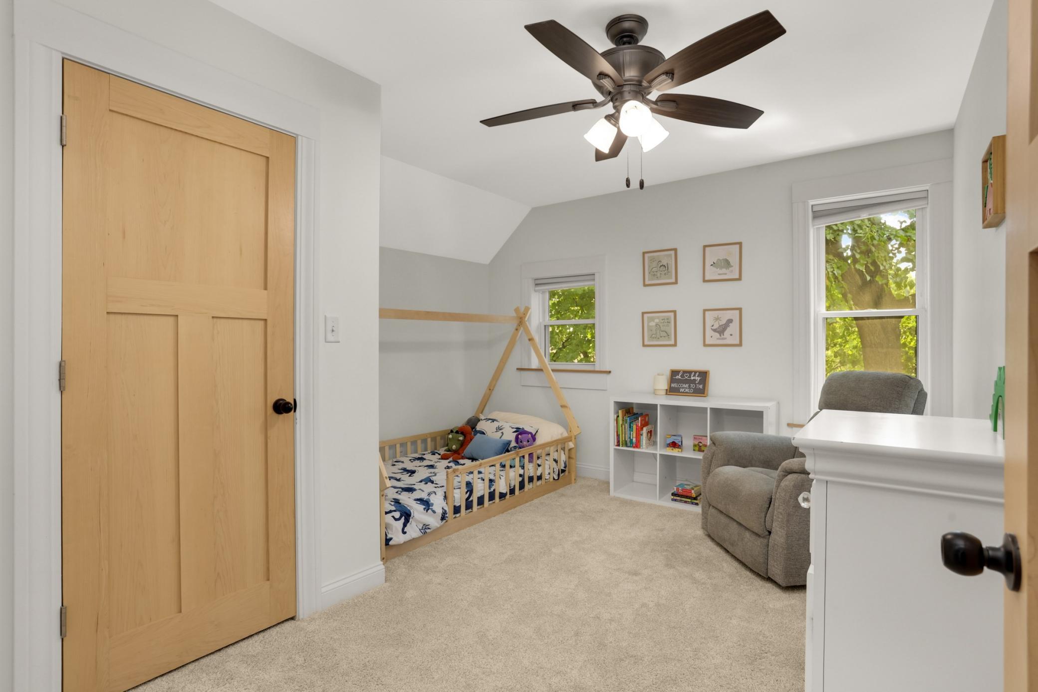 155 Page Street E Property Photo 35