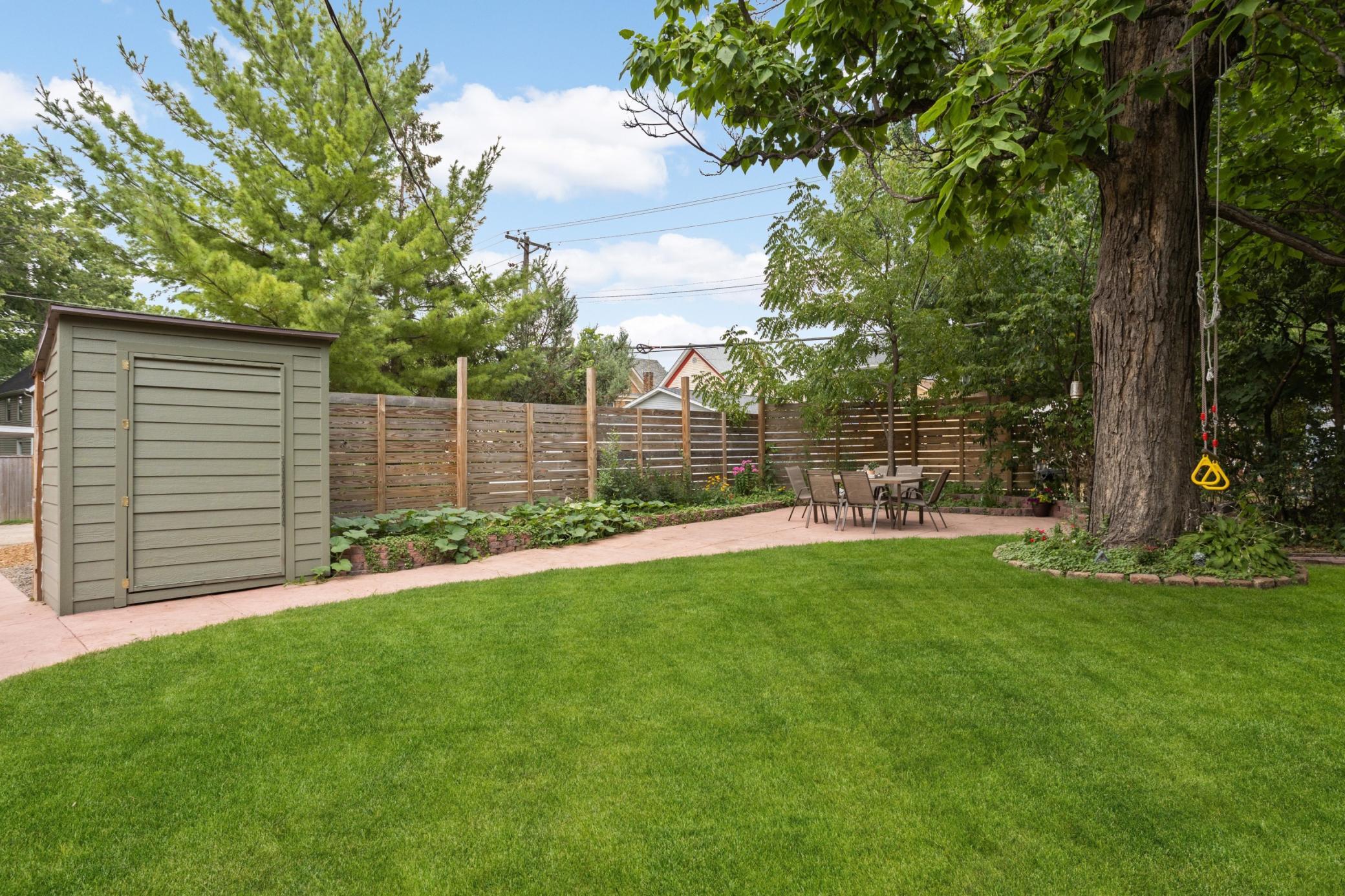 155 Page Street E Property Photo 43