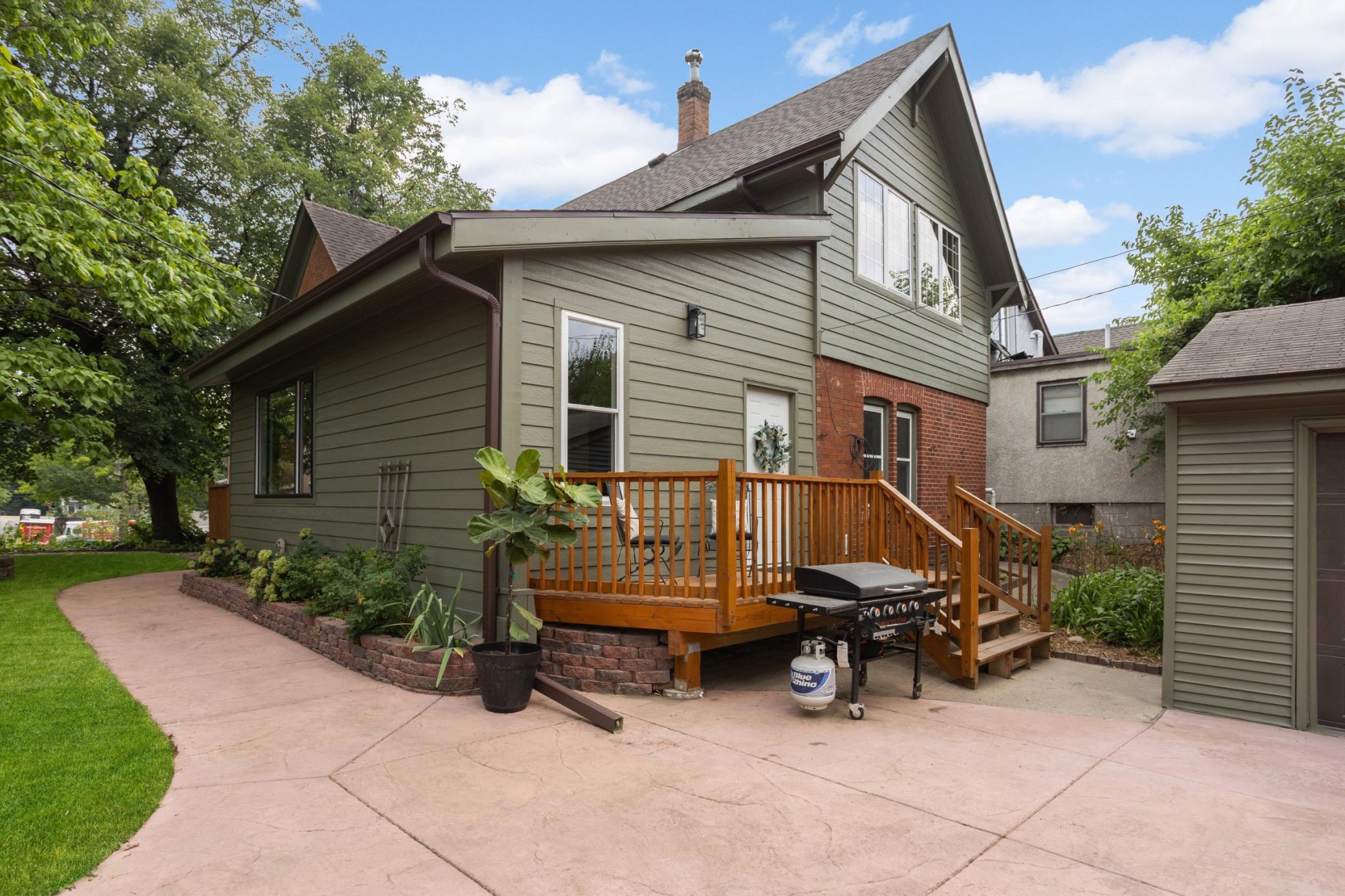 155 Page Street E Property Photo 46