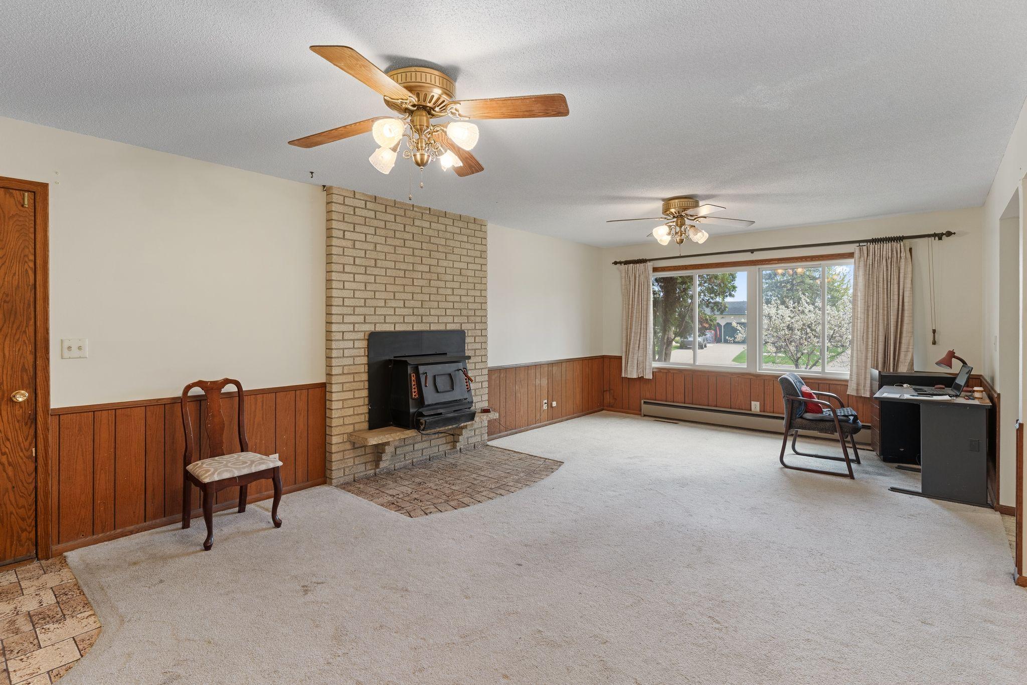 9908 Oxborough Road Property Photo 16