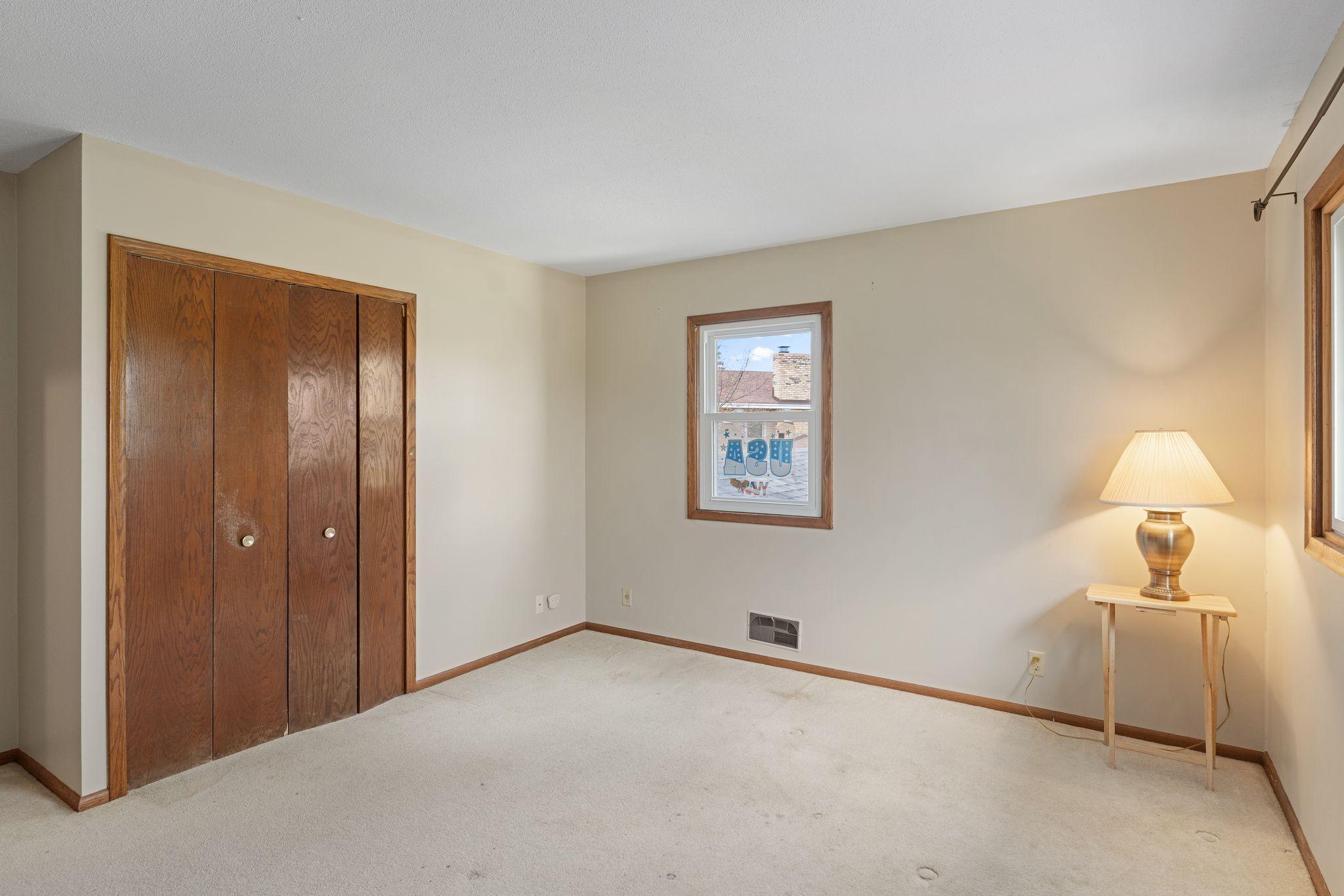 9908 Oxborough Road Property Photo 23