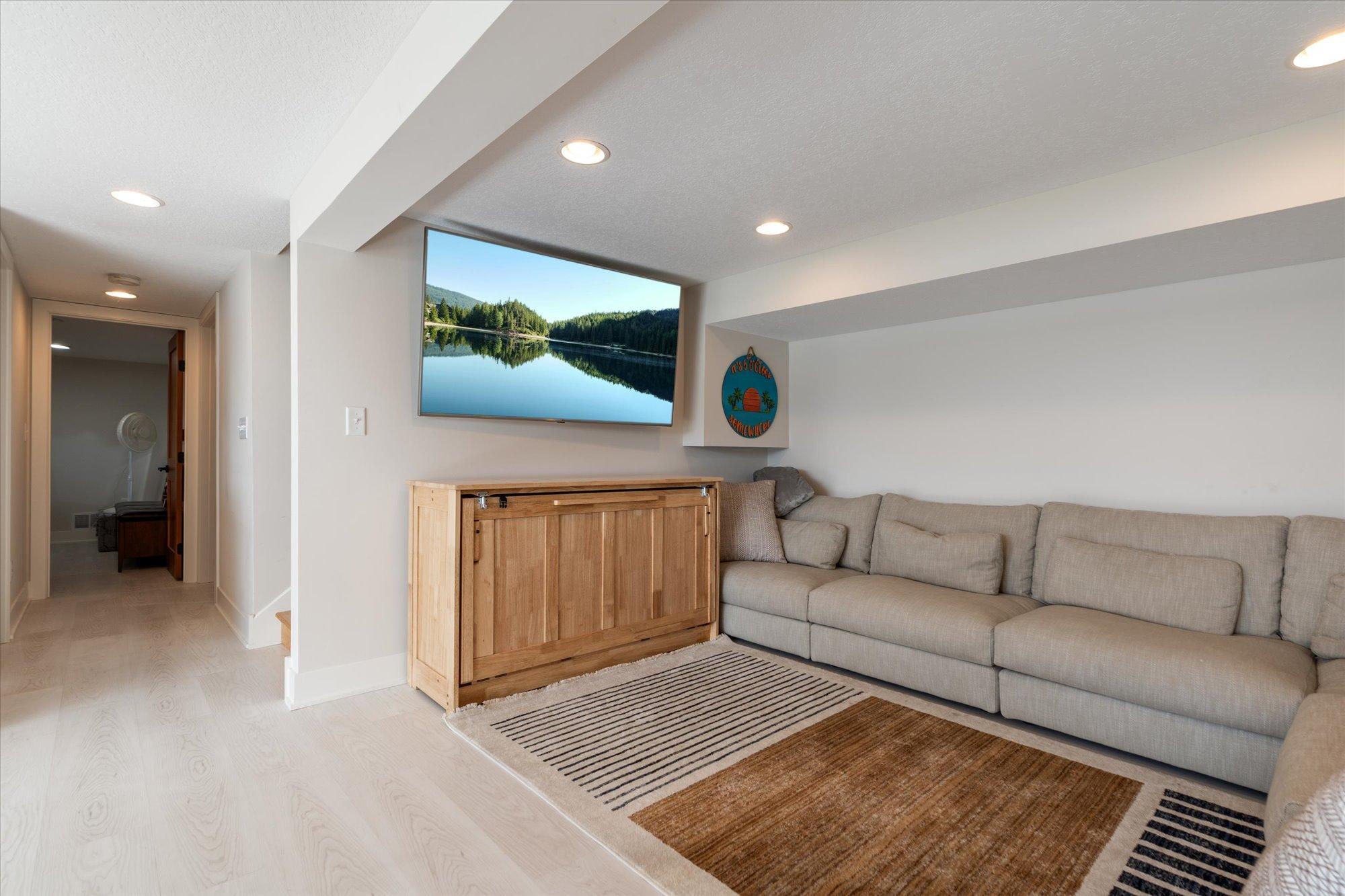 16161 Pine Lure Drive Property Photo 27