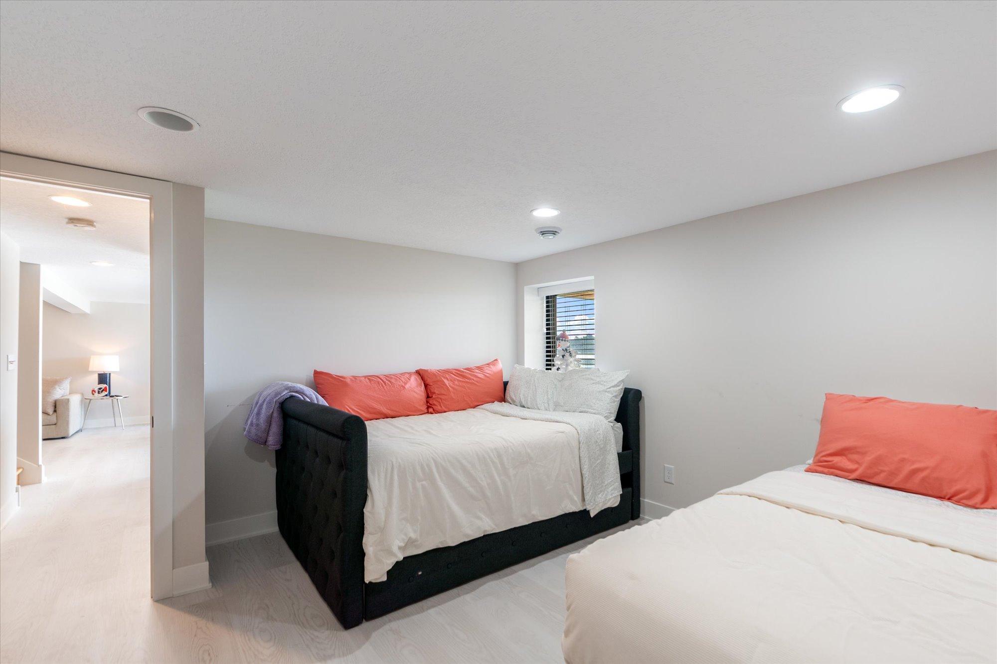 16161 Pine Lure Drive Property Photo 29