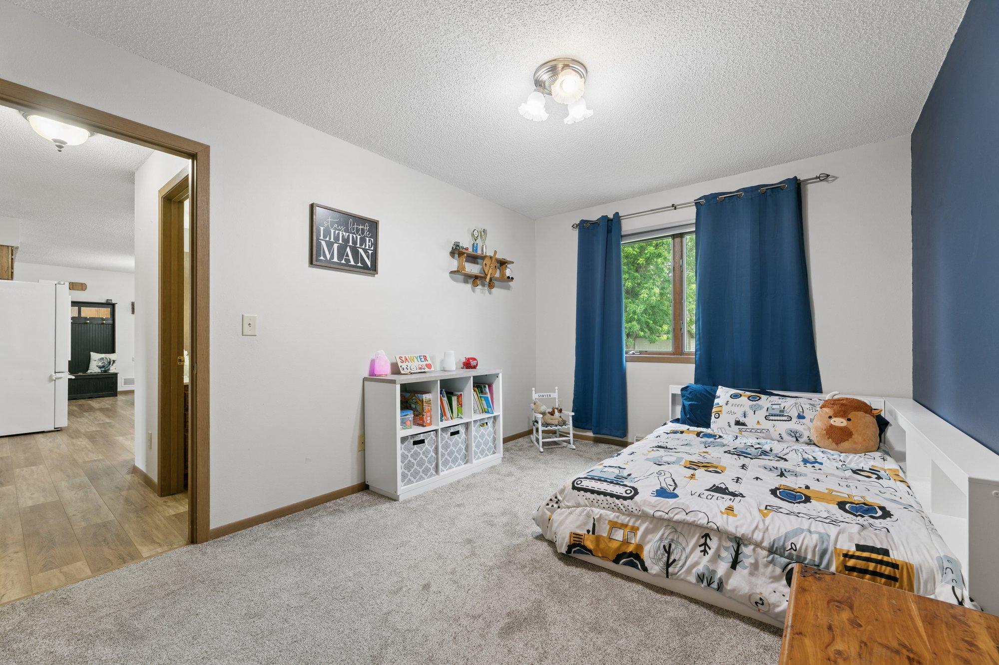 430 9th Street E Property Photo 19