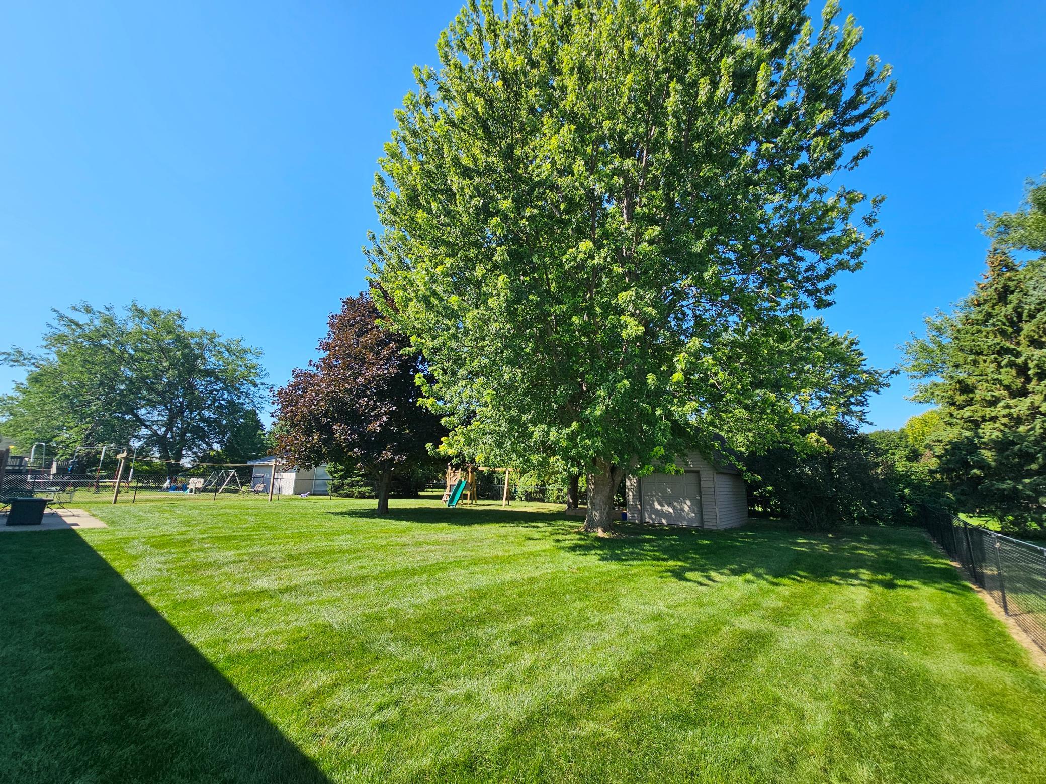 430 9th Street E Property Photo 37