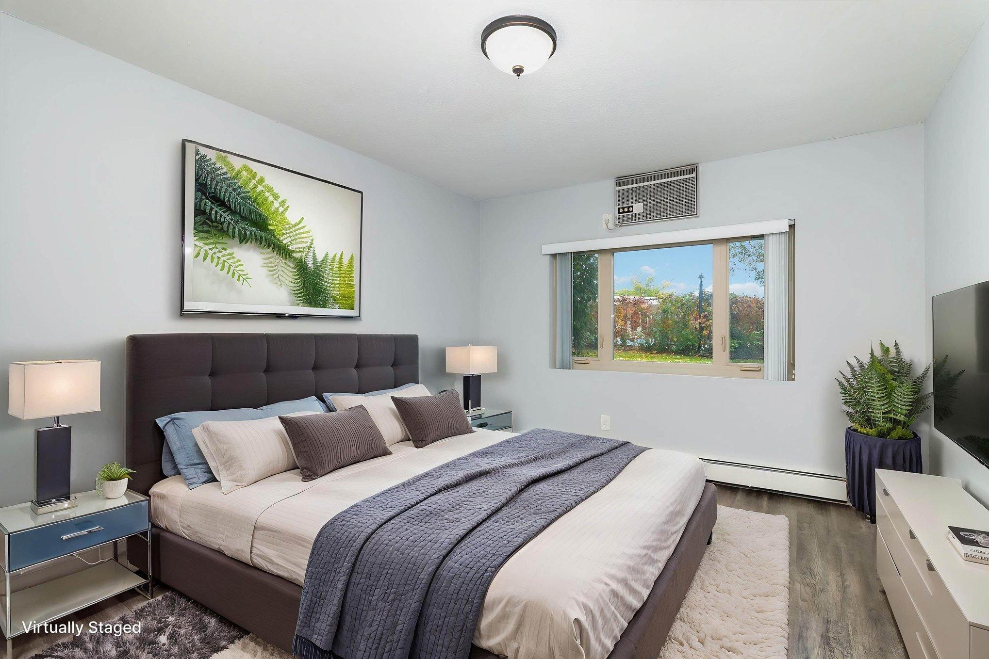 4351 Parklawn Avenue 7e Property Photo 10