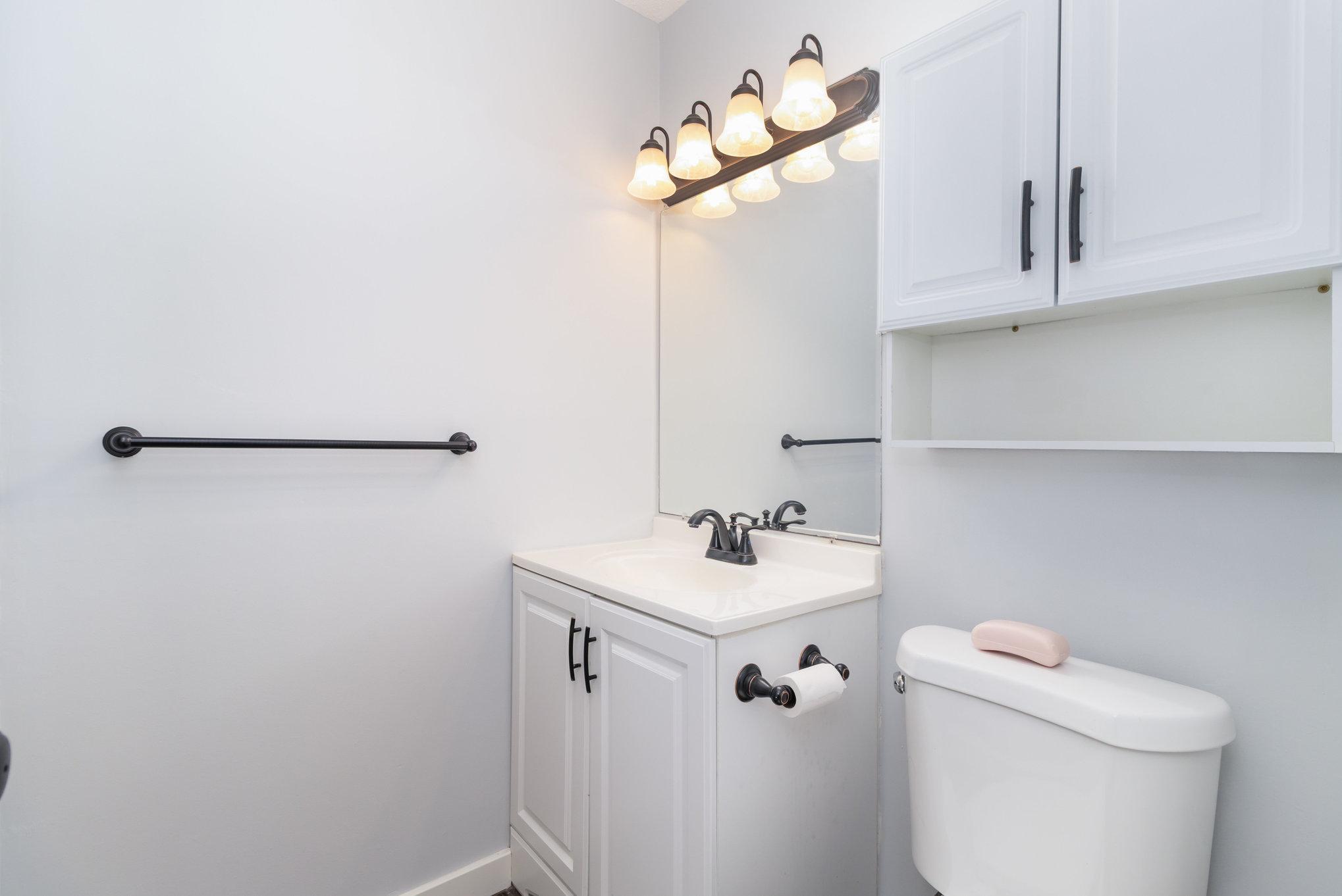 4351 Parklawn Avenue 7e Property Photo 13