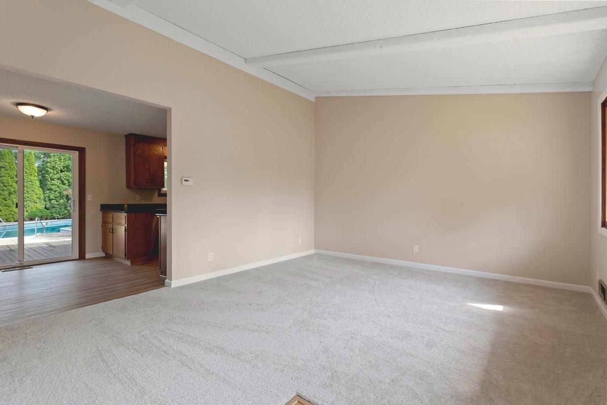 3819 Lodestone Lane Property Photo 7