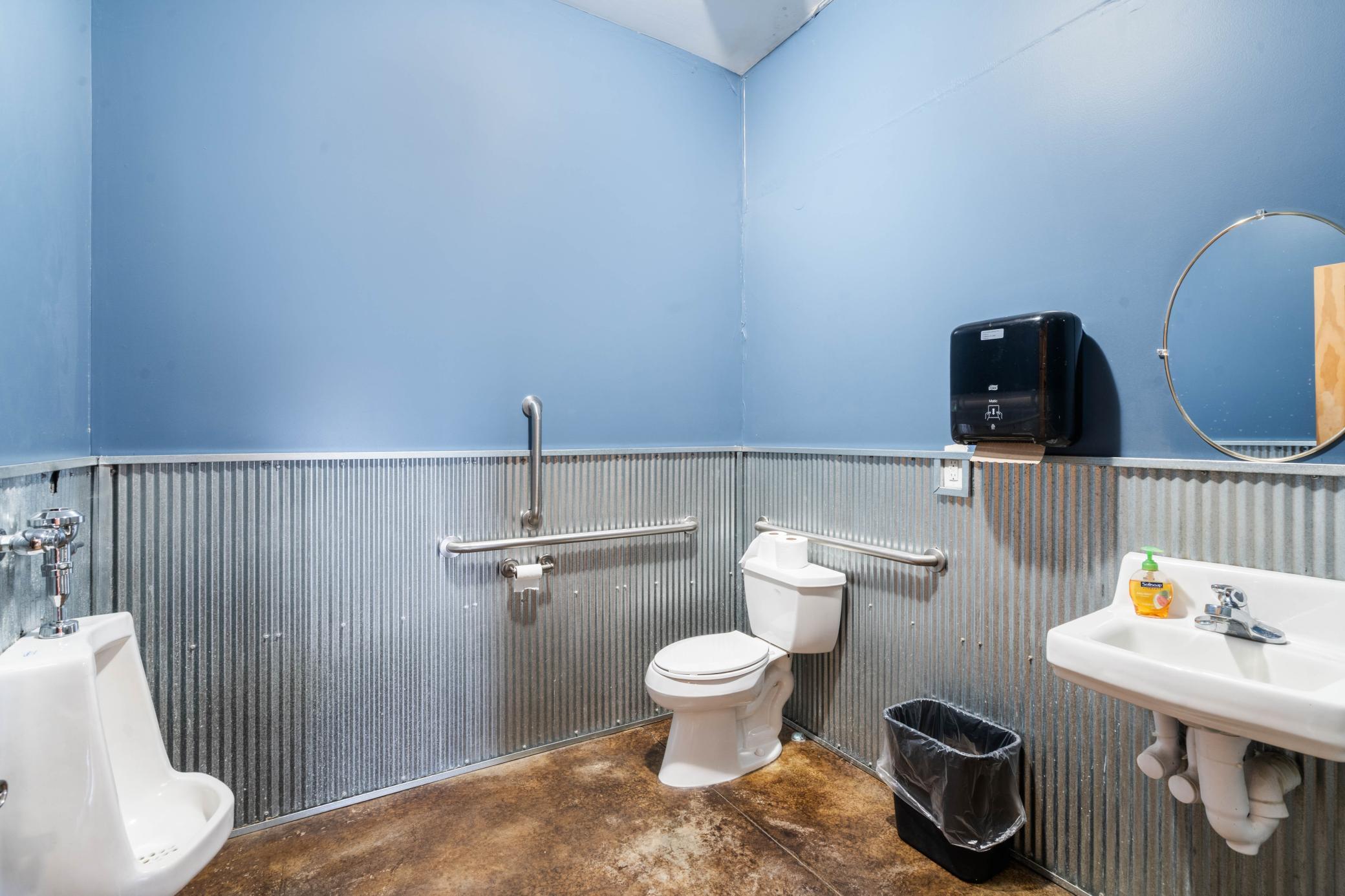 54 Thomson Road Property Photo 10