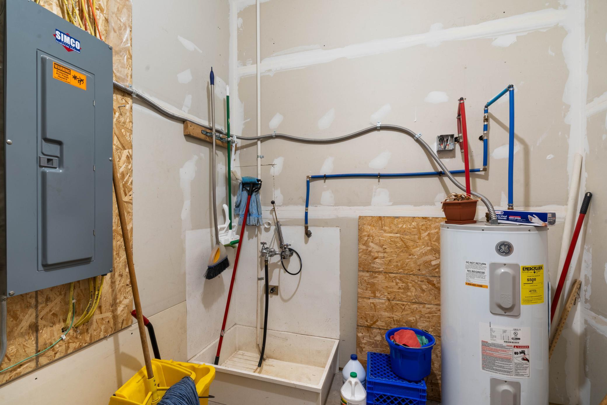54 Thomson Road Property Photo 17
