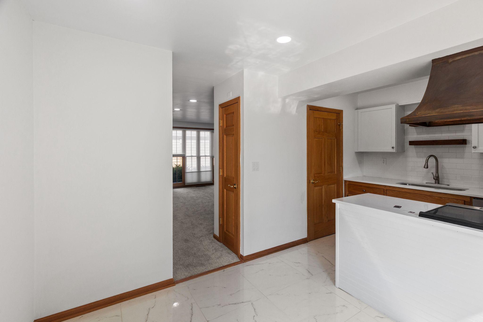 6301 Barrie Road Property Photo 19