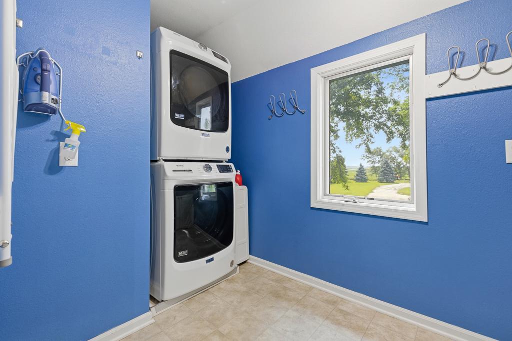 1683 390th Street Property Photo 48