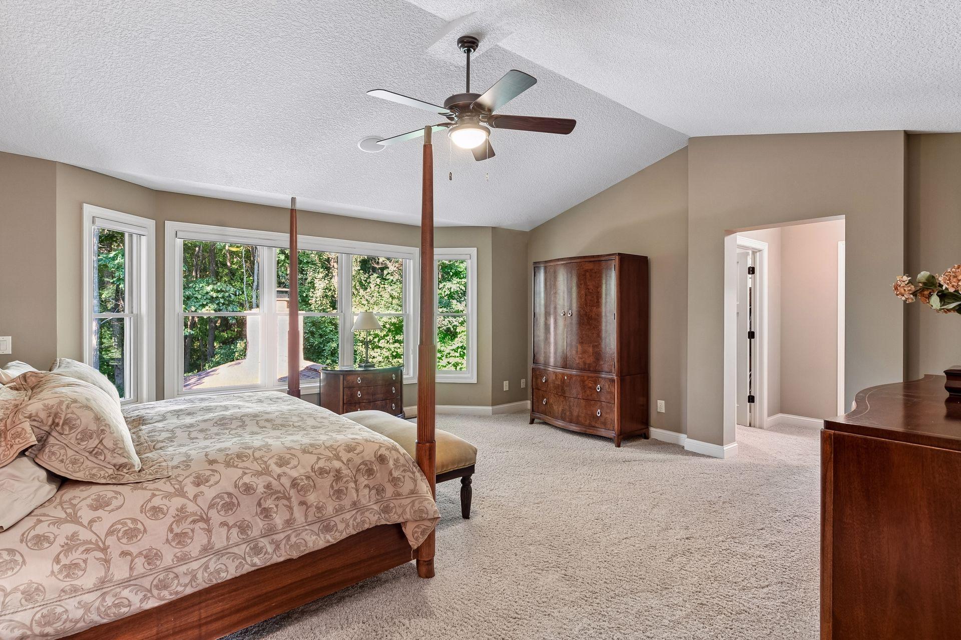 9260 Red Oak Drive Property Photo 16