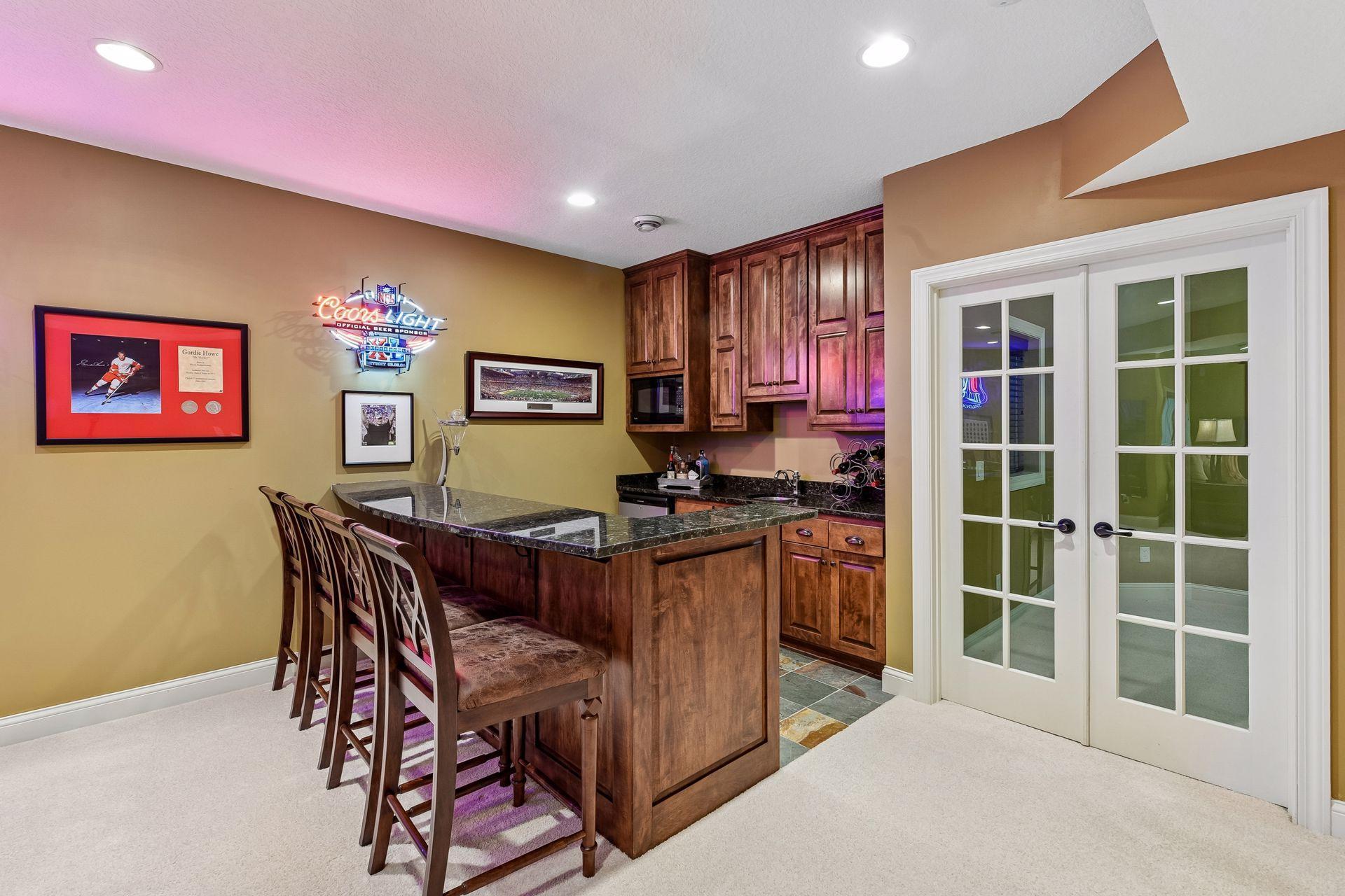 9260 Red Oak Drive Property Photo 26