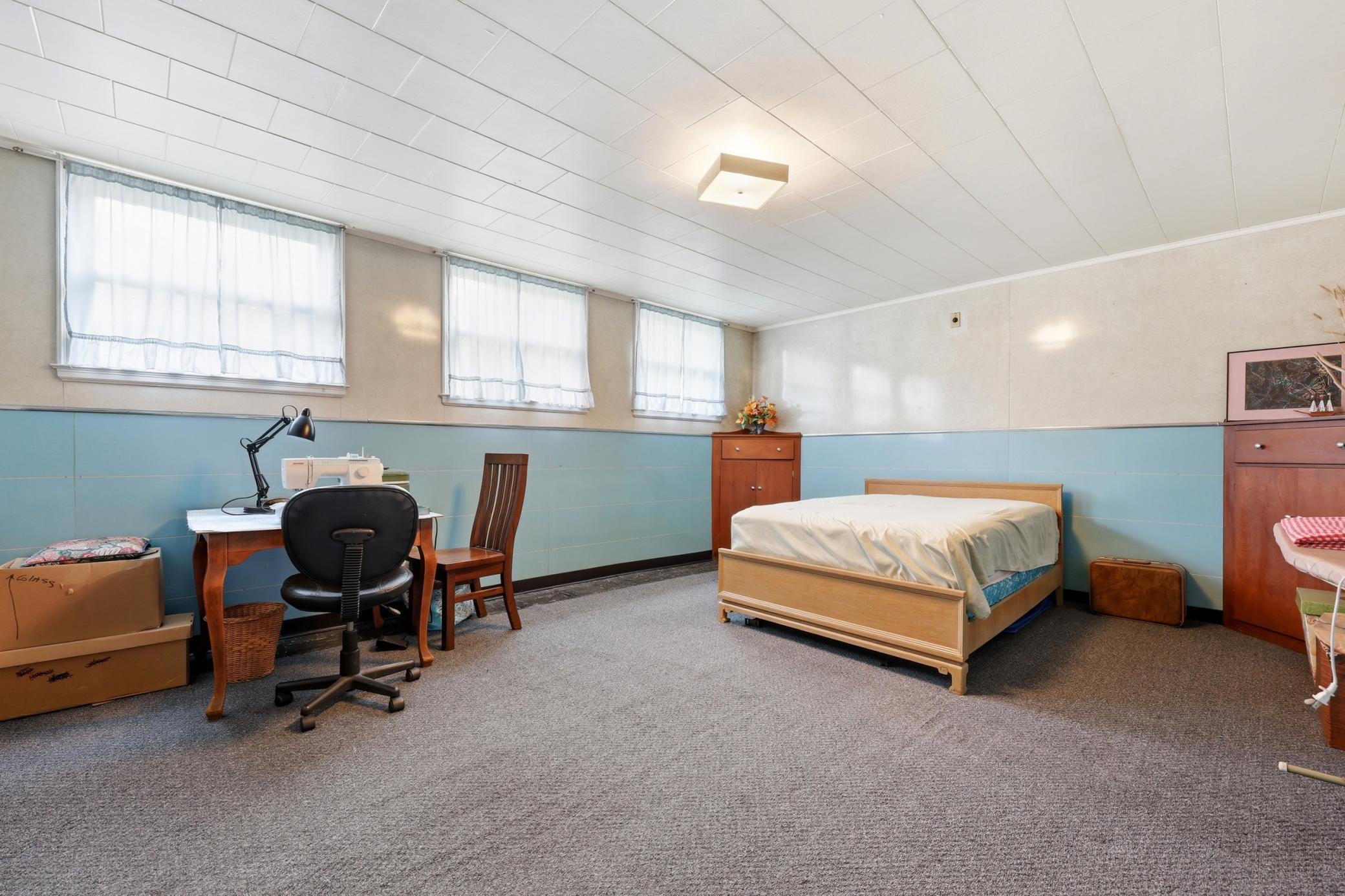 7768 10 Highway Property Photo 19