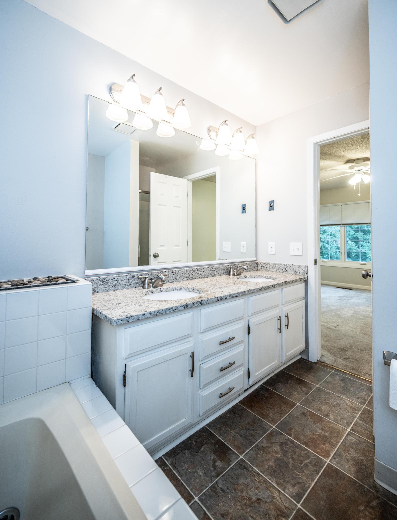 3590 Blue Jay Way 201 Property Photo 12