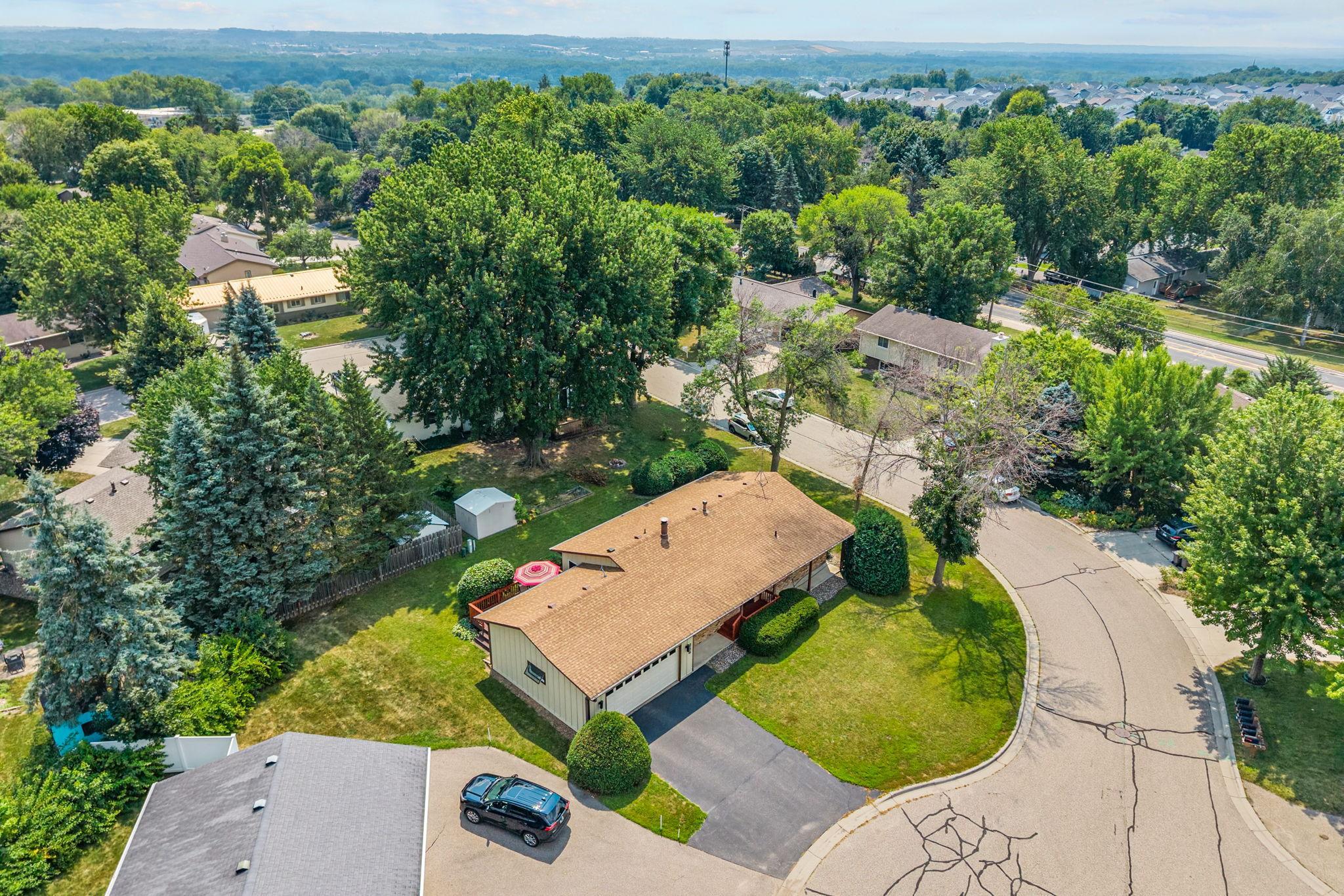 266 Cardinal Court Property Photo 45