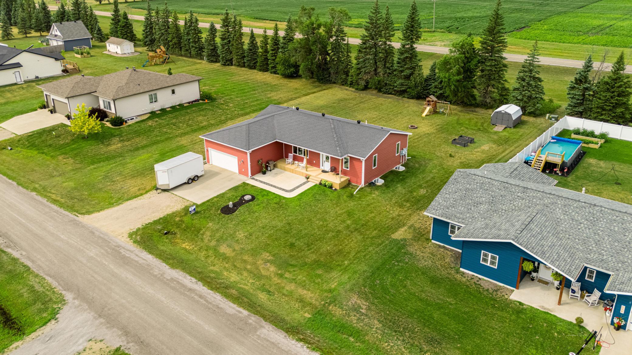 503 Sheyenne Drive Property Photo 3