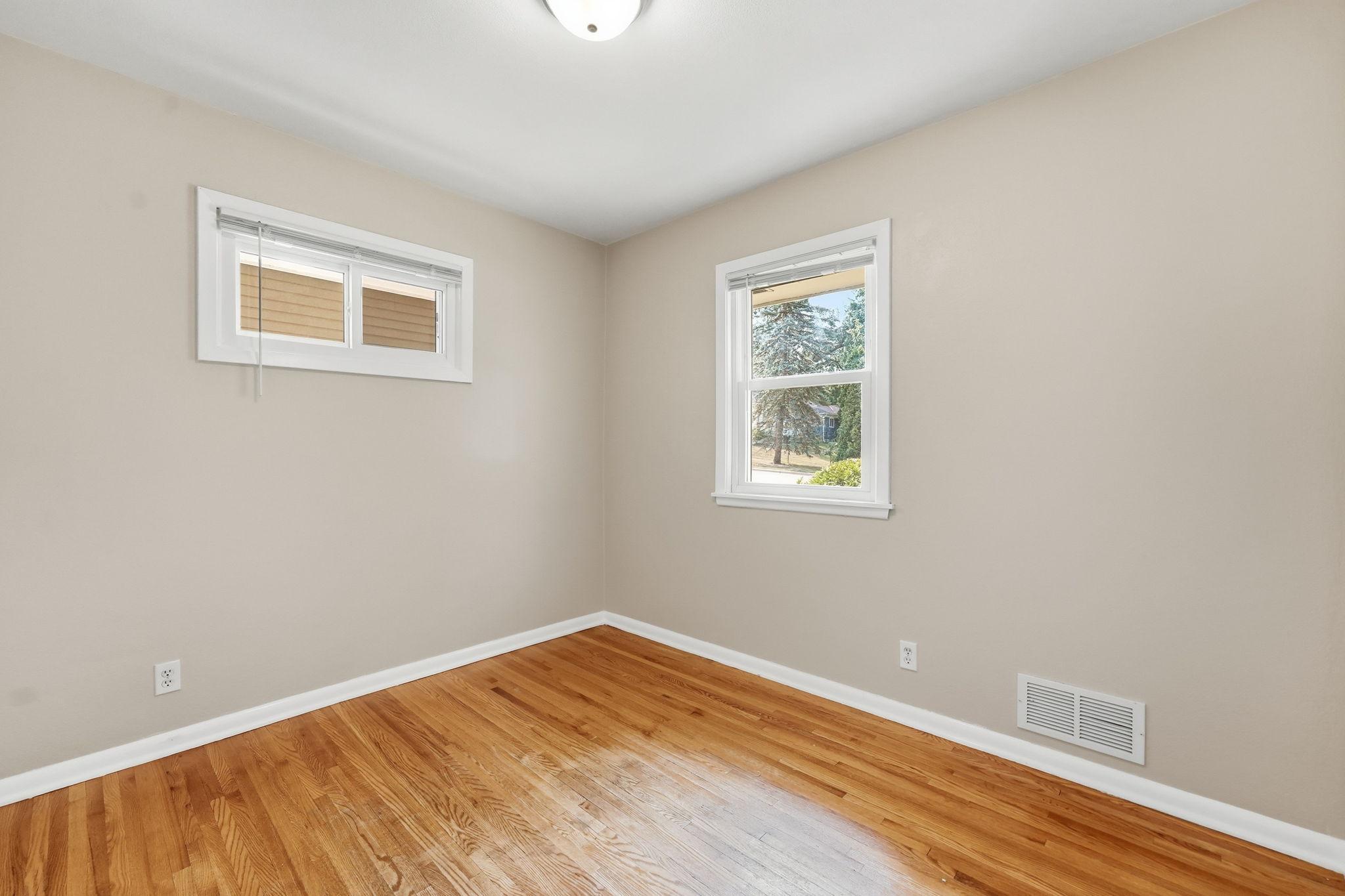 2481 19th Avenue E Property Photo 11