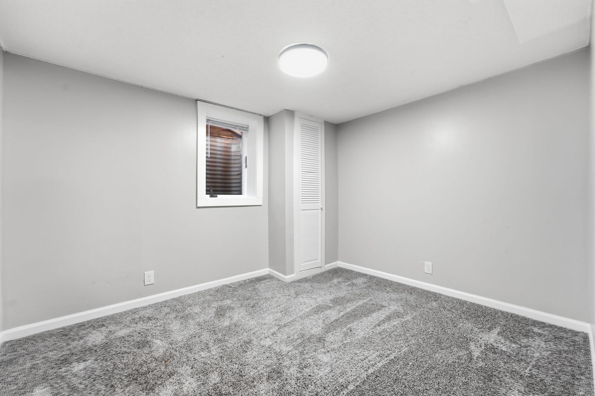 2481 19th Avenue E Property Photo 32