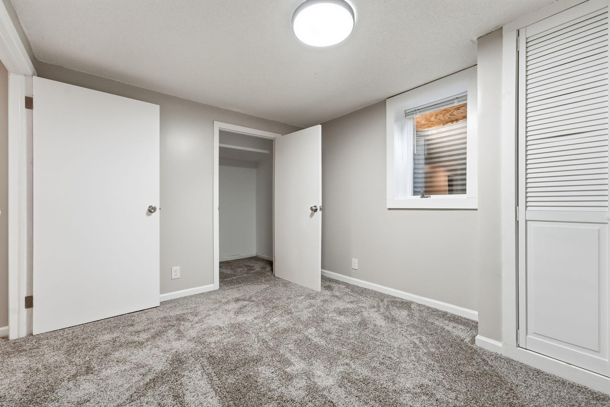 2481 19th Avenue E Property Photo 33