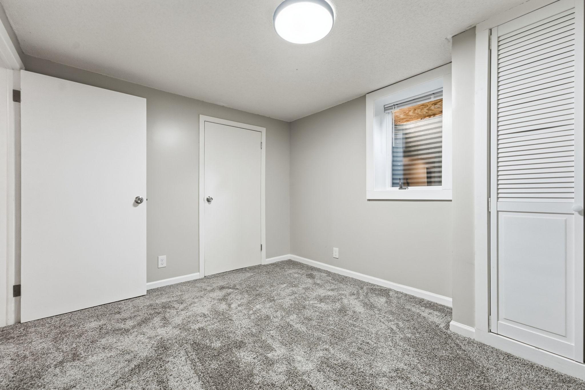 2481 19th Avenue E Property Photo 34