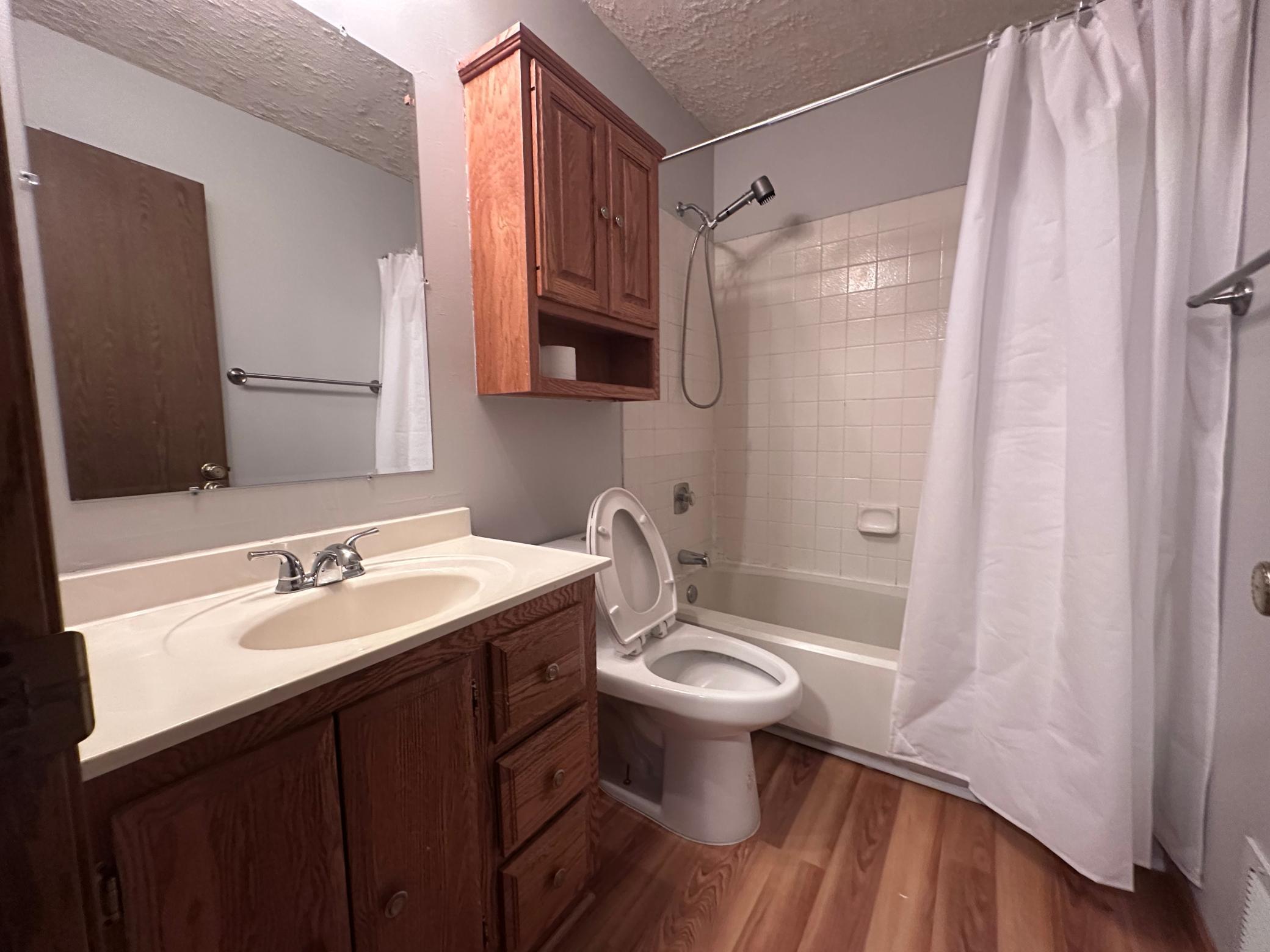 15229 Buchanan Court Property Photo 11