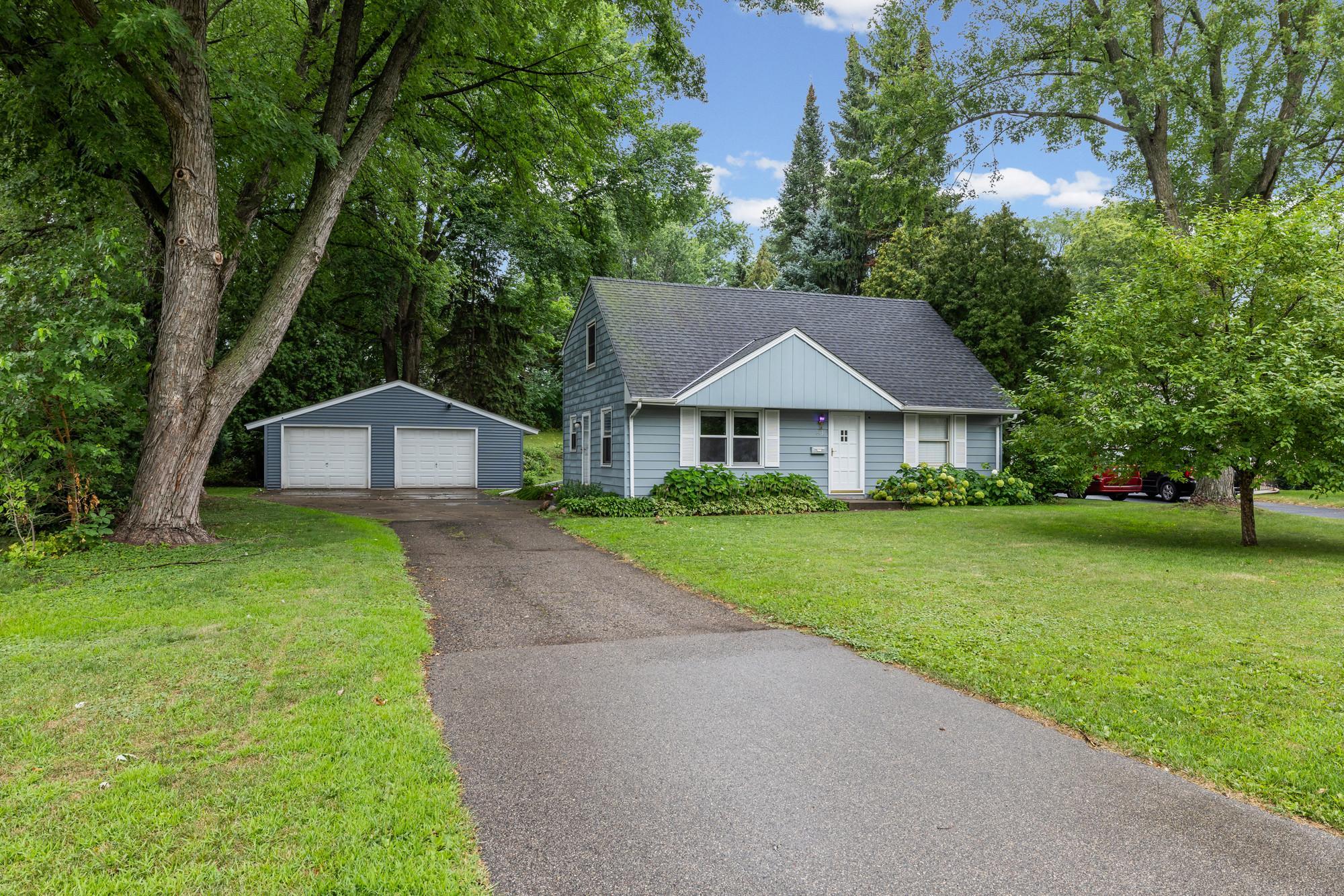 8236 Queen Avenue S Property Photo 1