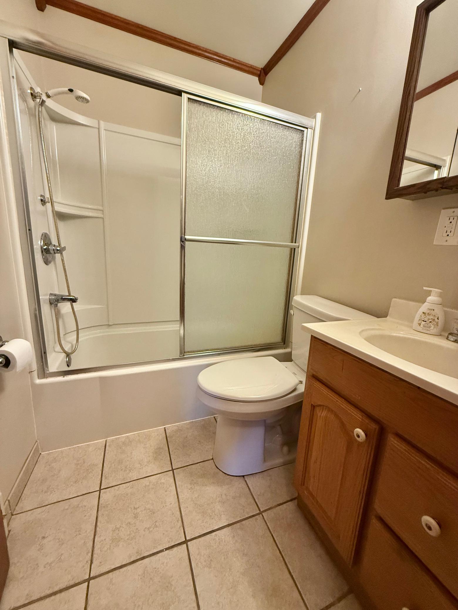 618 Dewey Avenue N Property Photo 18