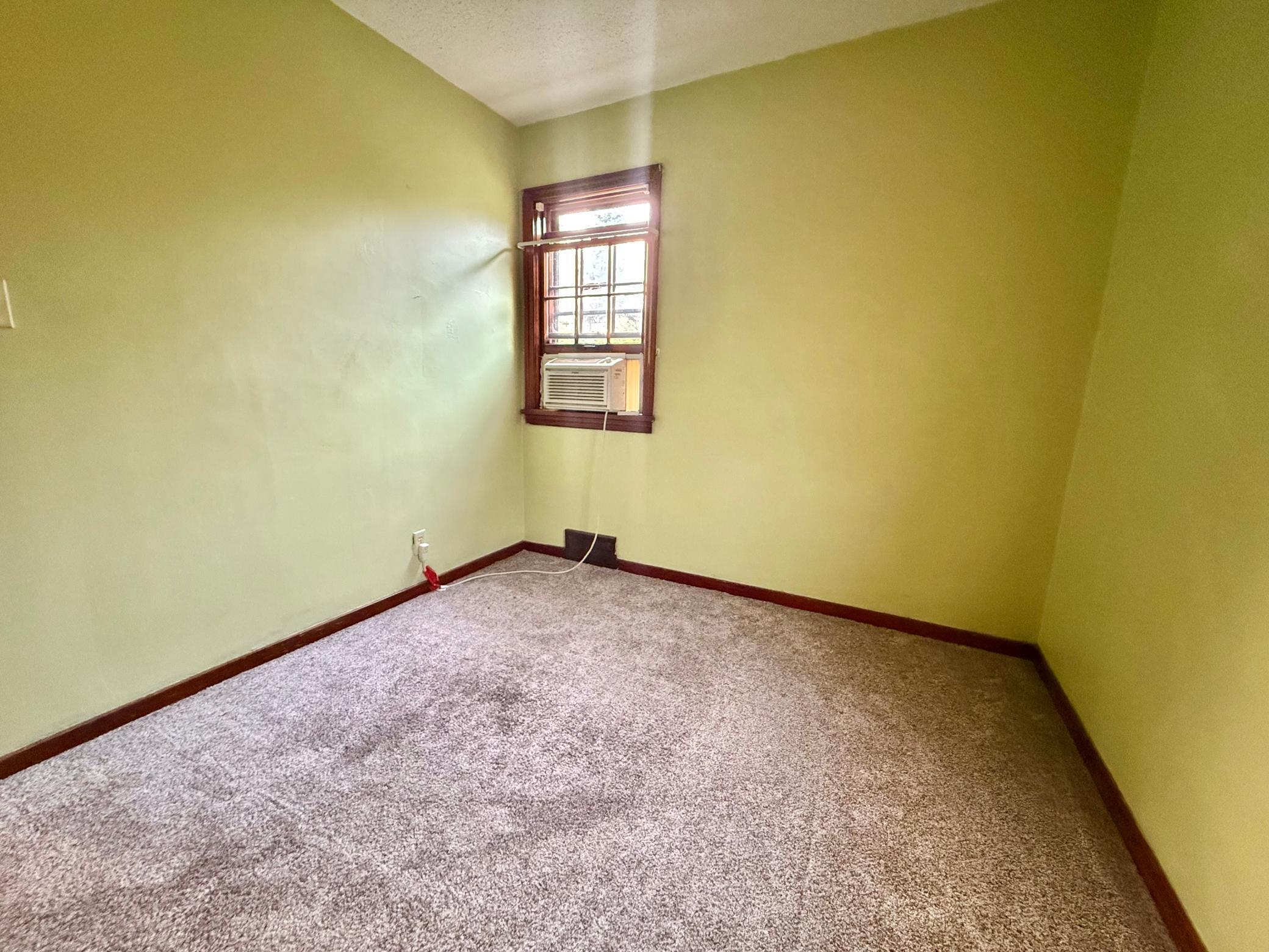 618 Dewey Avenue N Property Photo 21