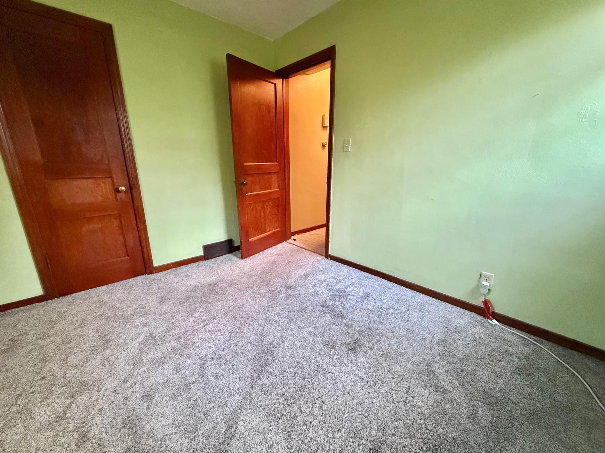 618 Dewey Avenue N Property Photo 22