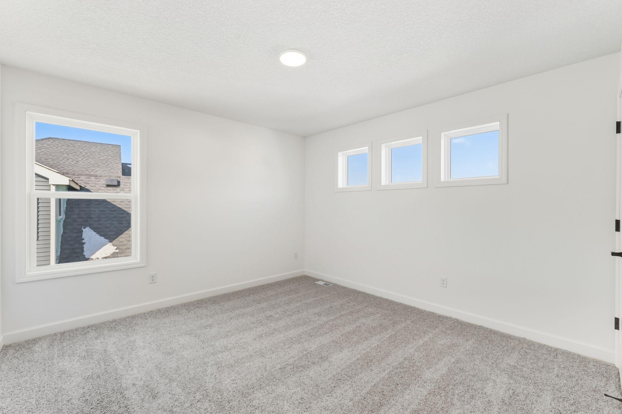 653 Sierra Parkway Property Photo 13