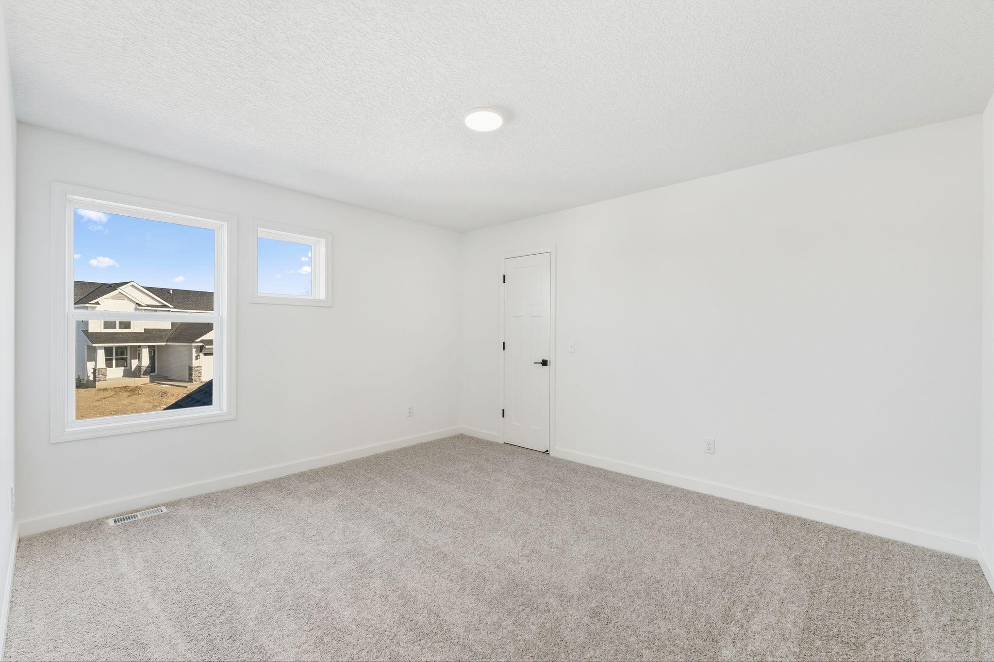 653 Sierra Parkway Property Photo 14