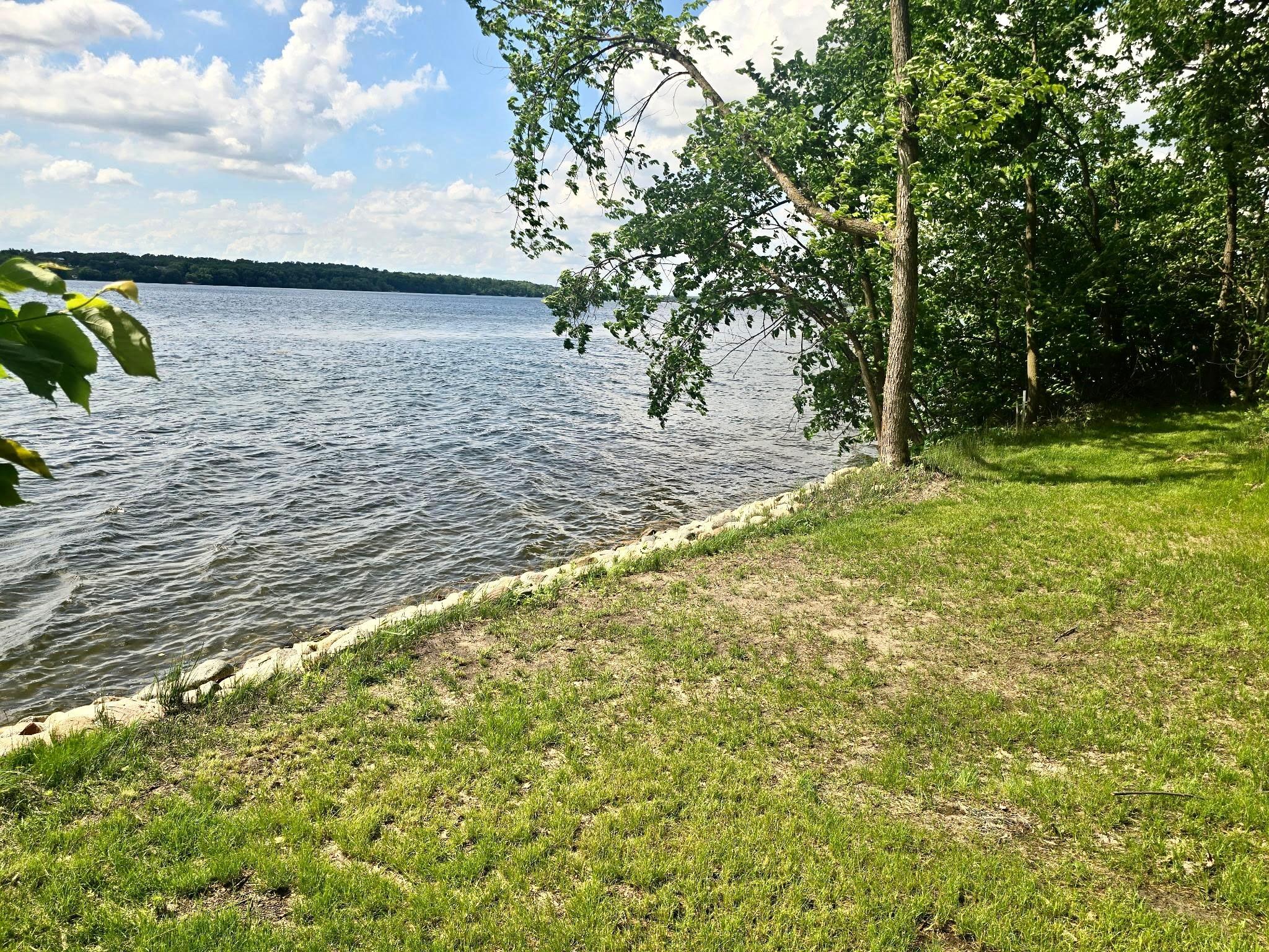 10045 Alcott Drive Property Photo 4