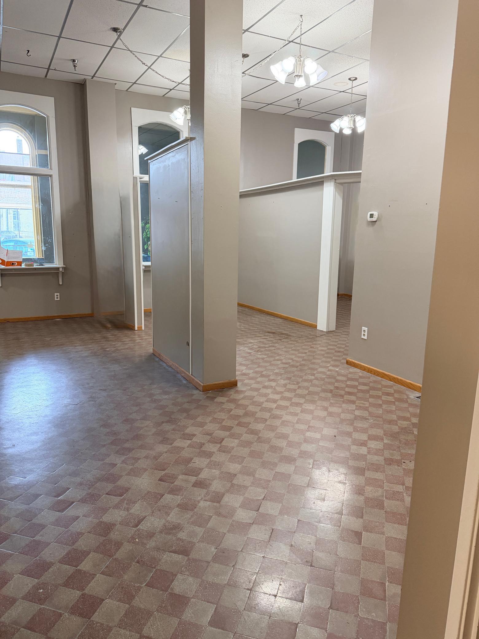 201 Park Row Property Photo 9