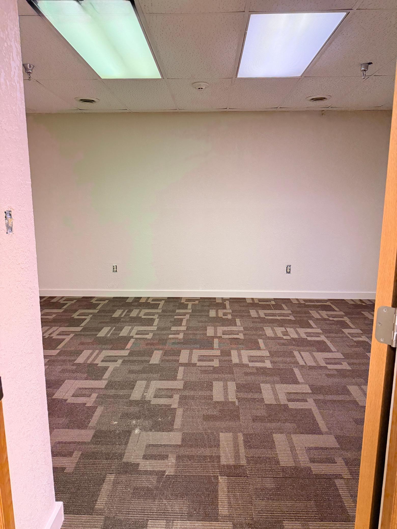 201 Park Row Property Photo 28