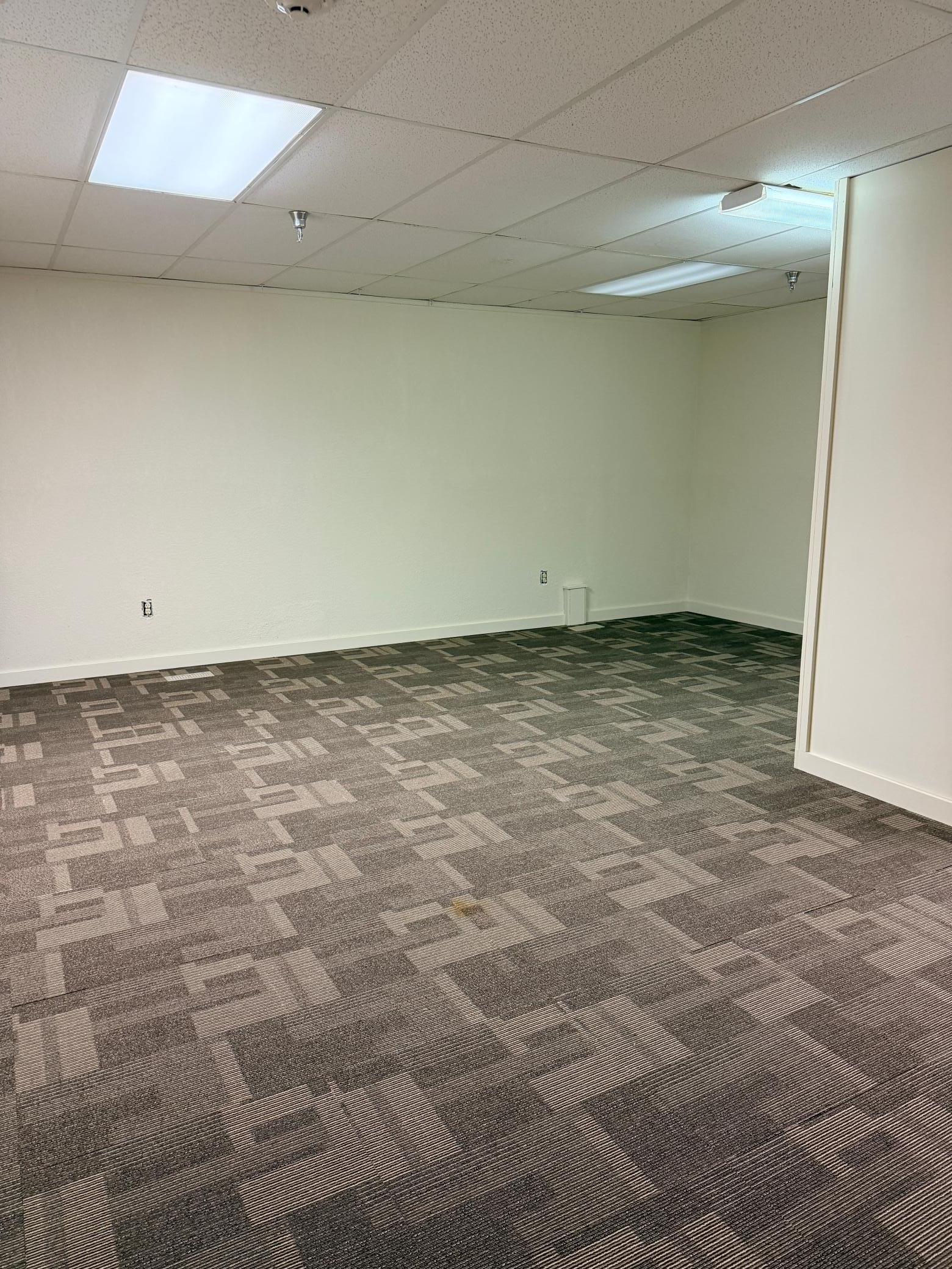 201 Park Row Property Photo 39