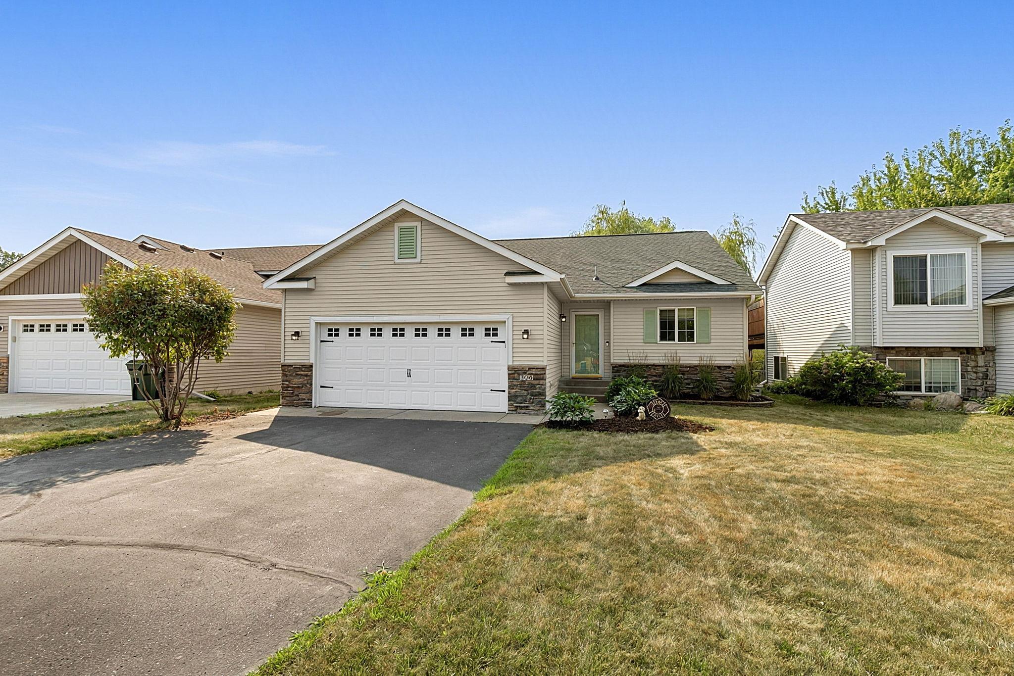 306 Pheasant Drive Property Photo 2