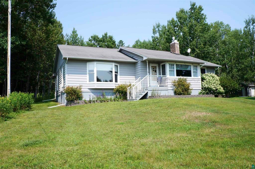 5845 N Shore Drive Property Photo 1