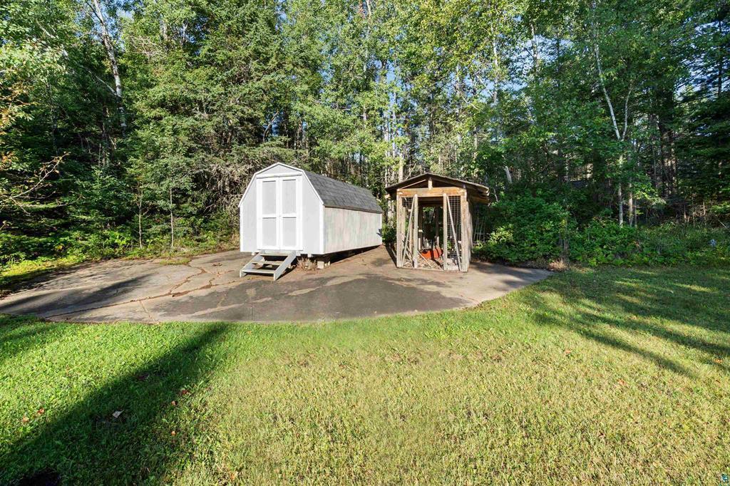 5845 N Shore Drive Property Photo 12